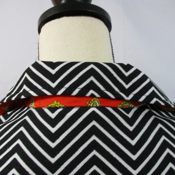 Vintage Black and White Stripe Button Up Shirt - Picture 6 of 8